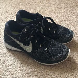 Nike Flyknit Lunar 3